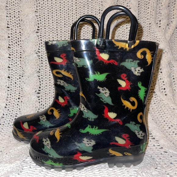 Austin Trading Co. Dinosaur Rainboots. Size 10 - Picture 4 of 5